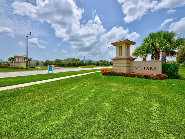 12578 Sw Sunrise Lake Ter, House other with 3 bedrooms, 3 bathrooms and null parking in Port St. Lucie FL | Image 23