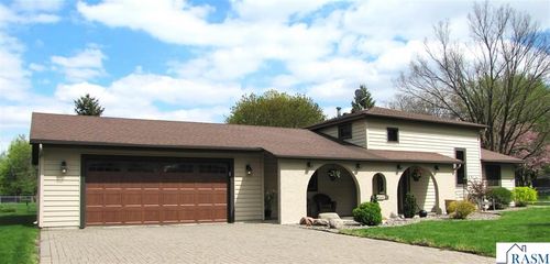 1565 Commerce Dr, North Mankato, MN, 56003-1908 | Card Image