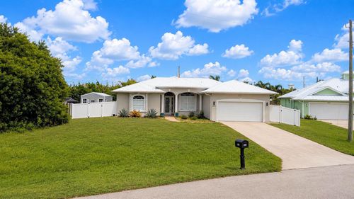4521 Sw Image Dr, Port Saint Lucie, FL, 34953-6887 | Card Image