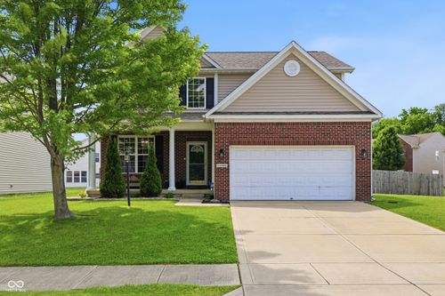 11025 Cool Winds Way, Fishers, IN, 46037-4486 | Card Image