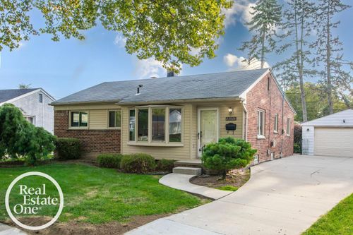 23028 Sanders Street, St Clair Shores, MI, 48080 | Card Image