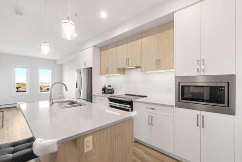 208-138 Sage Valley Common Nw, Calgary, AB, T3R1X7 | Card Image