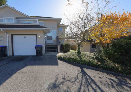 28-5610 Trail Ave, Sechelt, BC, V7Z0H8 | Card Image