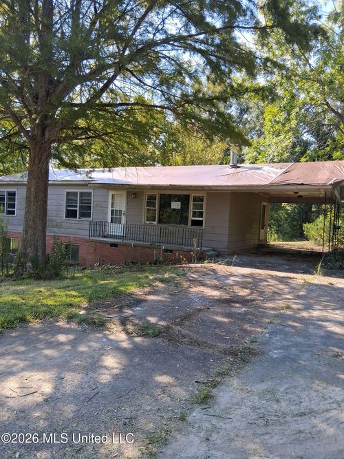 1610 Moonmist Dr, Yazoo City, MS, 39194-9032 | Card Image