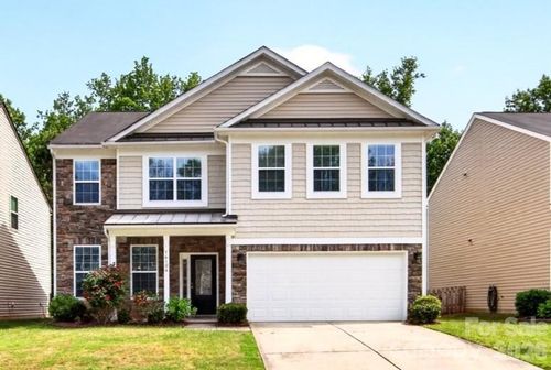 16106 Long Talon Way, Charlotte, NC, 28278-8724 | Card Image