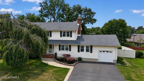41 Brunswick Dr, Howell, NJ, 07731-1738 | Card Image