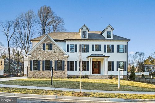 352 Ayr Hill Ave Ne, VIENNA, VA, 22180-4725 | Card Image