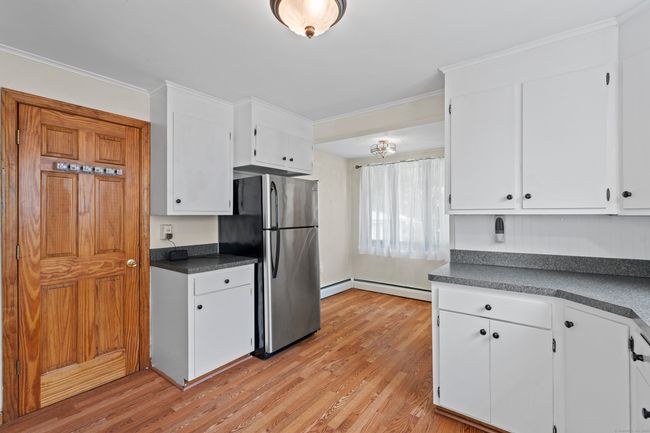 136 Bloomfield Ave, House other with 3 bedrooms, 2 bathrooms and 3 parking in Windsor CT | Image 11
