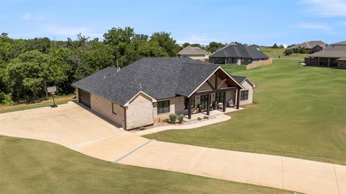 1074 Fawn Meadow Dr, Blanchard, OK, 73010-4034 | Card Image