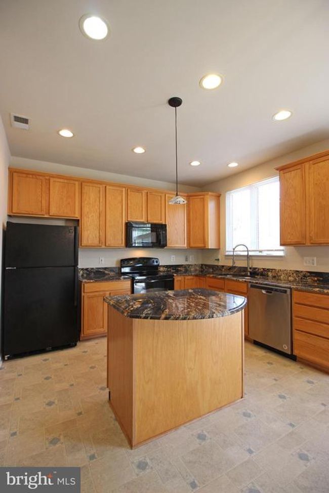 7866 Birch Branch Ter, Townhouse with 3 bedrooms, 4 bathrooms and null parking in ALEXANDRIA VA | Image 6