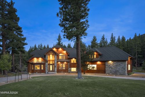 60 Yellow Pine Cir, Reno, NV, 89511-8766 | Card Image