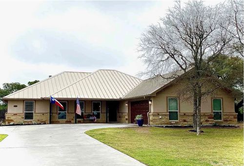 252 Sunday Dr, Burnet, TX, 78611-4546 | Card Image