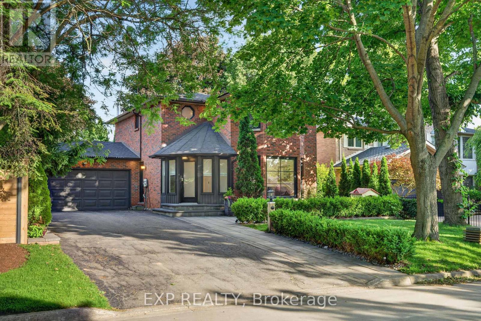 Residential in Burlington (Brant) 4