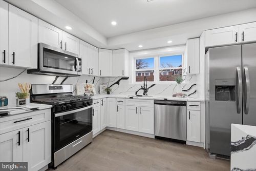 1519 Forrester Ave, SHARON HILL, PA, 19079-2506 | Card Image