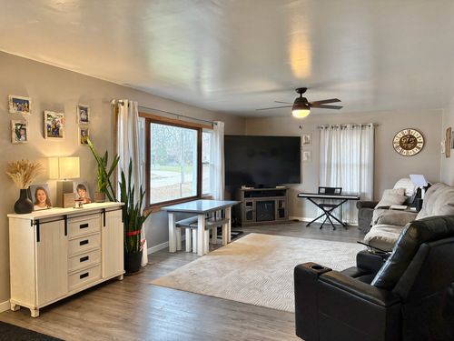 1000 Douglas St, Ottawa, IL, 61350-3308 | Card Image