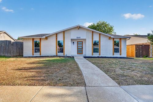 3045 Villa Sur Trl, Dallas, TX, 75228-1752 | Card Image