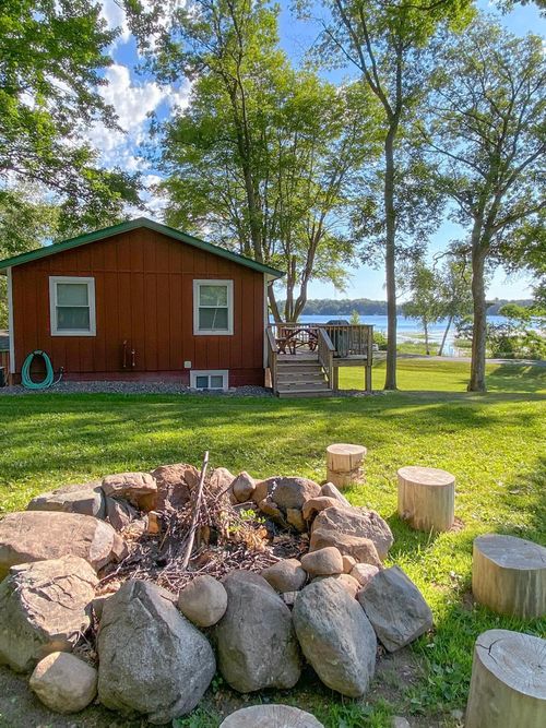 1891 Breezy Bay Rd, Balsam Lake, WI, 54810-2939 | Card Image