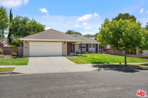 872 La Grange Ave, Newbury Park, CA, 91320-5309 | Card Image
