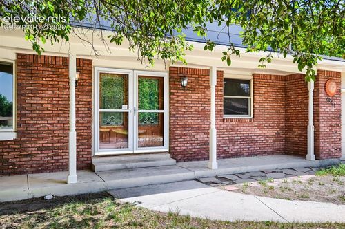 2821 E Serendipity Cir, Colorado Springs, CO, 80917-3508 | Card Image
