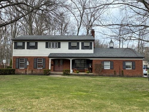 317 Verdant St, Canfield, OH, 44406-1134 | Card Image