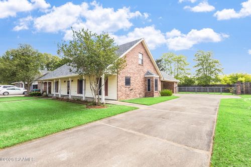 2315 Starling Dr, Opelousas, LA, 70570-8612 | Card Image