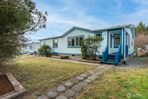 1915 N 33rd Pl, Mount Vernon, WA, 98273-8945 | Card Image