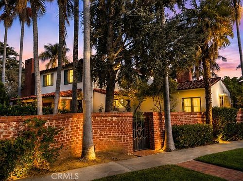 4101 Pacific Ave, Long Beach, CA, 90807-1921 | Card Image