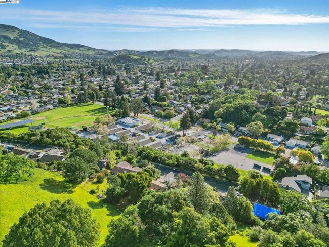 35 San Joaquin Pl, House other with 4 bedrooms, 3 bathrooms and 2 parking in Novato CA | Image 55
