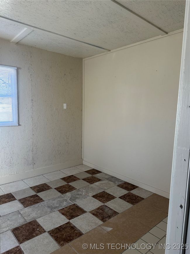 624 Steven Taylor Blvd, House other with 2 bedrooms, 1 bathrooms and null parking in McAlester OK | Image 7