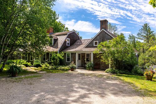 46 Up Hill Rd, Landgrove, VT, 05148-9628 | Card Image