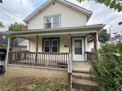 37 Rural Ave, Washington, PA, 15301-5235 | Card Image
