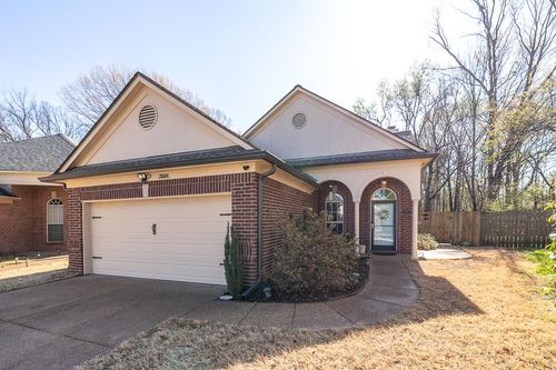 7509 Dalwhinnie Trl, Memphis, TN, 38018 | Card Image
