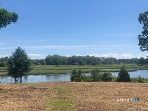 2-25 Montowese St, Branford, CT, 06405-3805 | Card Image