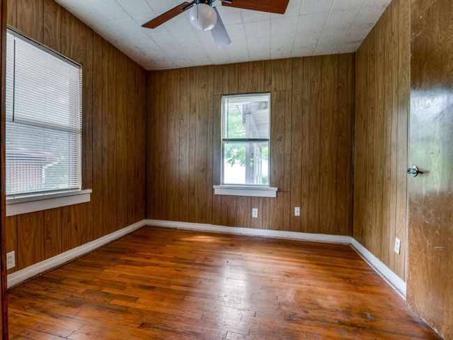 580 W 6 Th St, House other with 3 bedrooms, 2 bathrooms and null parking in Lancaster TX | Image 13