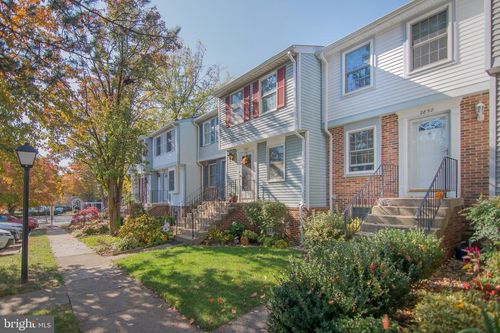 2858 New Providence Ct, FALLS CHURCH, VA, 22042-4433 | Card Image