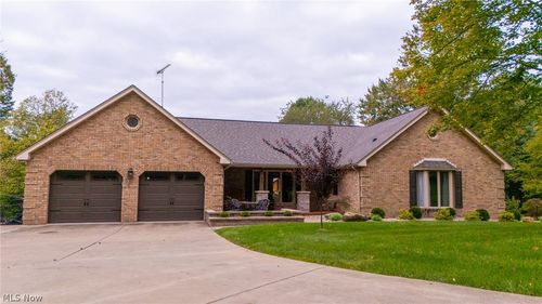 67044 Stein Rd, Belmont, OH, 43718-9732 | Card Image