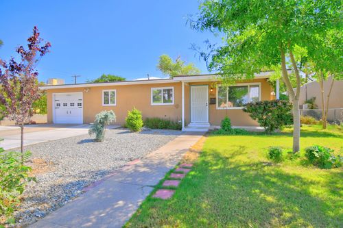 3112 Valencia Dr, Albuquerque, NM, 87110-2551 | Card Image