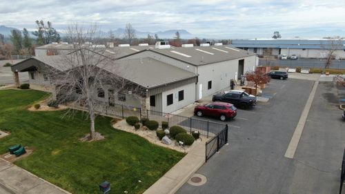 1661 Zachi Way, Redding, CA, 96003-1469 | Card Image