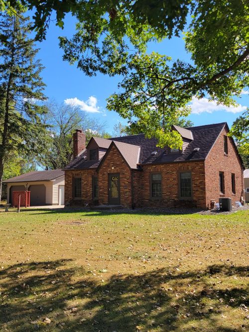 1026 Birch St, Lino Lakes, MN, 55014-1361 | Card Image