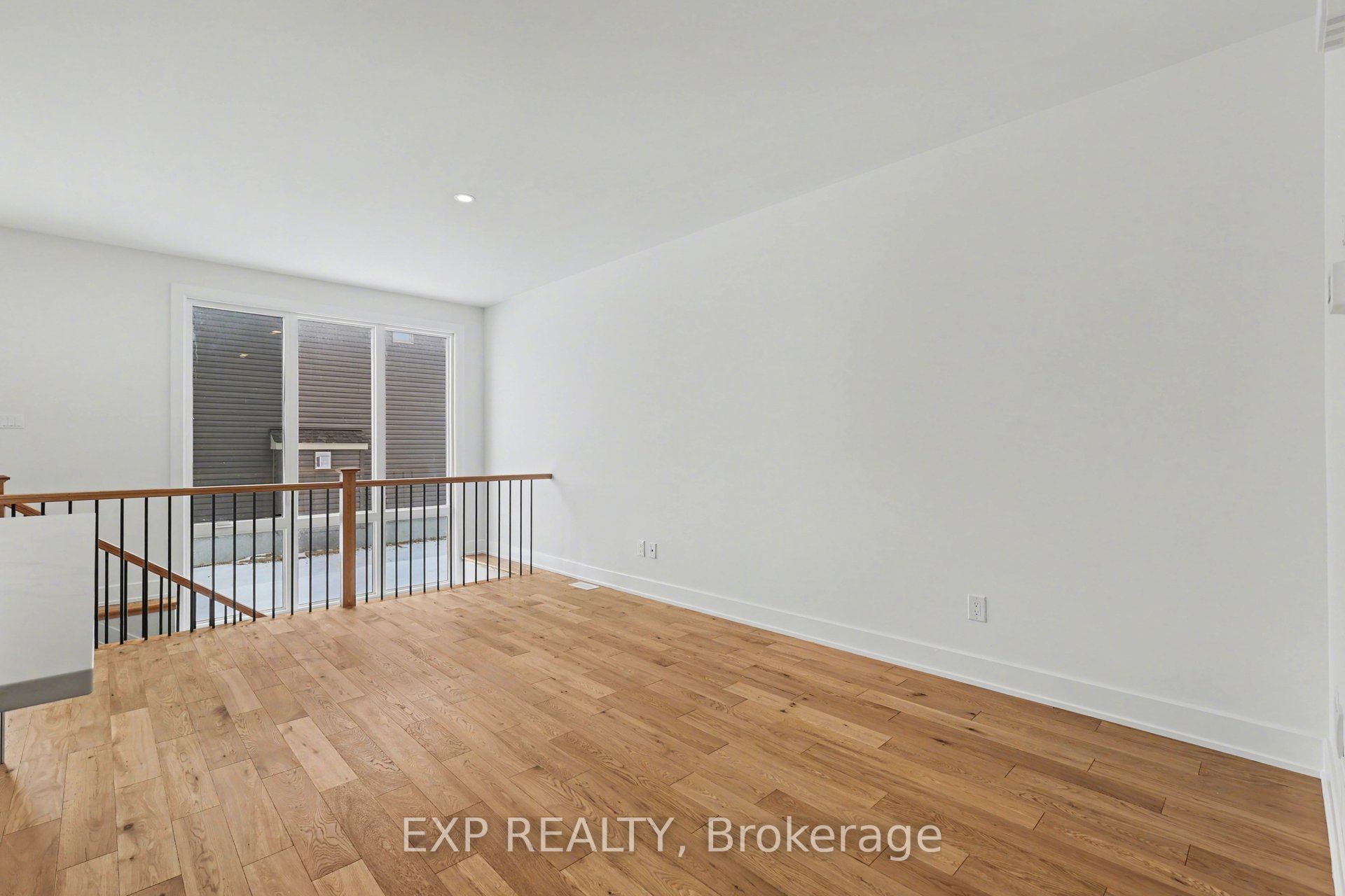 Residential in Stittsville - Munster - Richmond 5