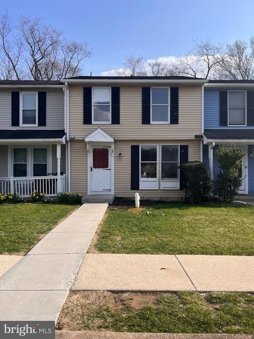 2642 Adams St, COATESVILLE, PA, 19320-2381 | Card Image