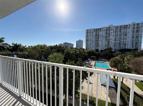 apt-412e-2851 Ne 183rd St, Aventura, FL, 33160-2137 | Card Image