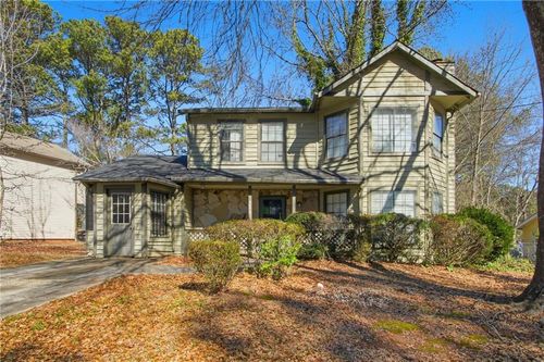 5452 Forest Path Ct, Stone Mountain, GA, 30088-2928 | Card Image