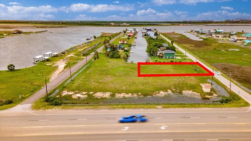 33&34 Beau Terre St, Hitchcock, TX, 77563 | Card Image