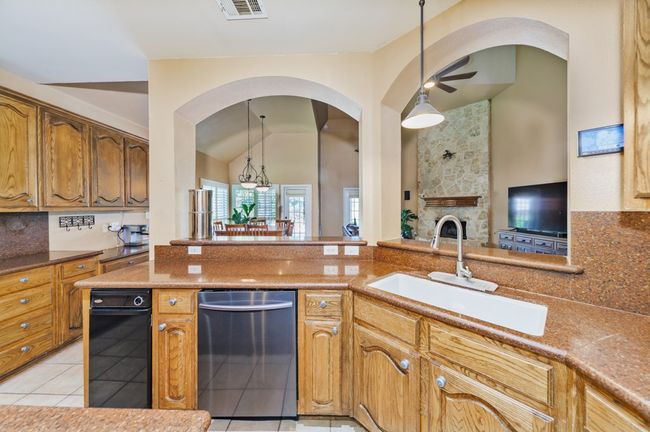 13269 Moonlake Way, House other with 5 bedrooms, 5 bathrooms and null parking in Haslet TX | Image 27