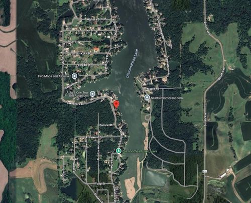8362 Lakeshore Dr, Dexter, IA, 50070-7511 | Card Image