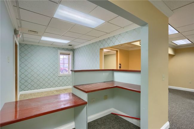 reception desk | Image 12