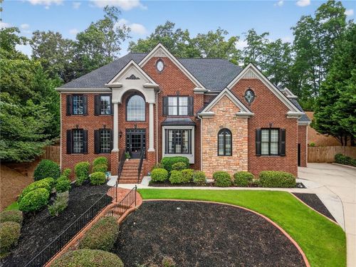 1370 Boomer Cir, Suwanee, GA, 30024-6611 | Card Image