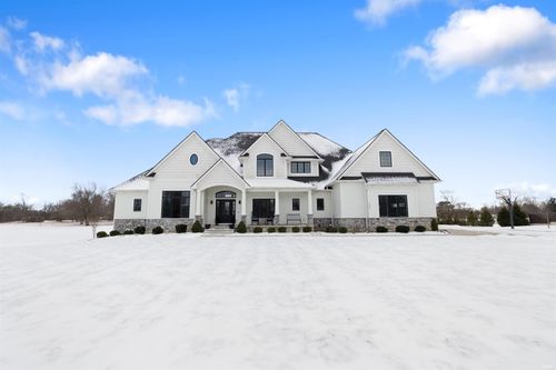 549 Morningstar Rd, Auburn, IN, 46706-9183 | Card Image