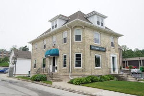 215-213-215 N Wisconsin St, Port Washington, WI, 53074-1932 | Card Image